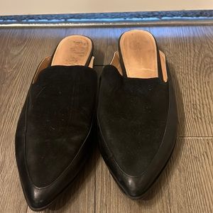 Halogen Corbin black leather and suede mule 10